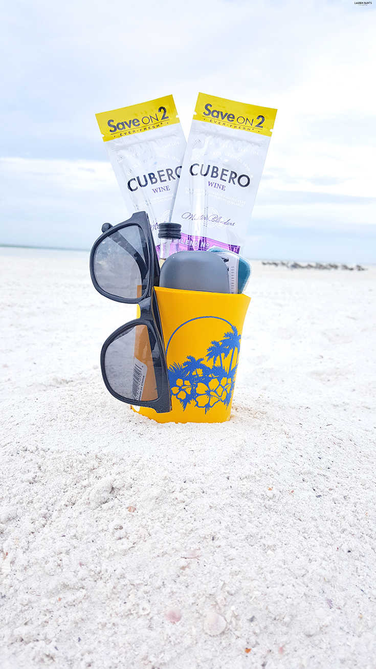 Whether you are looking for a fun way to hint to your hubby that you're ready for a vacation or you're planning a sunny stay over the holidays, these cute beach kits are the perfect way to make sure your man has everything he needs! #masteryourblend