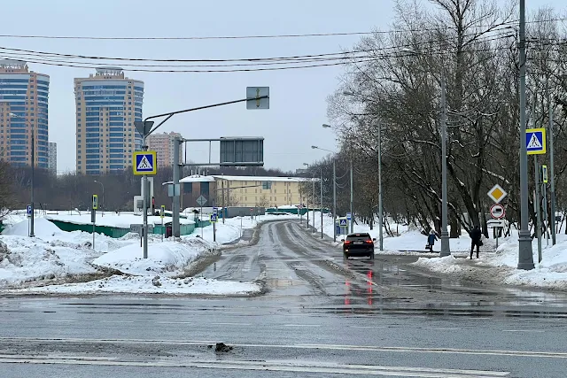 шоссе Энтузиастов, улица Сталеваров