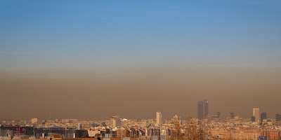 nube toxica madrid españa contaminacion aire dia sin carro bogota blog colombia