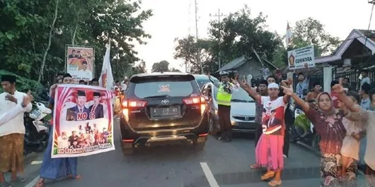 Dihadang Pendukung Prabowo, Ma'ruf Amin Batal Ziarah di Pamekasan