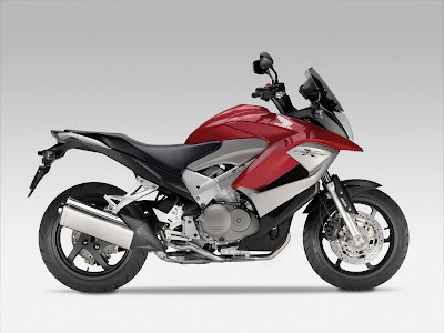 2011 Honda Crossrunner Side View