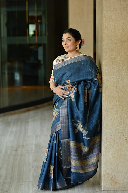 Enchanting Elegance: Deep Blue Dupion Silk Saree with Digital Rose Print