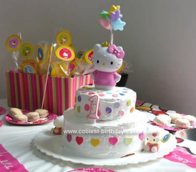  Kitty Birthday Cake on Coolest Hello Kitty Birthday Cake 103 21332448 Jpg