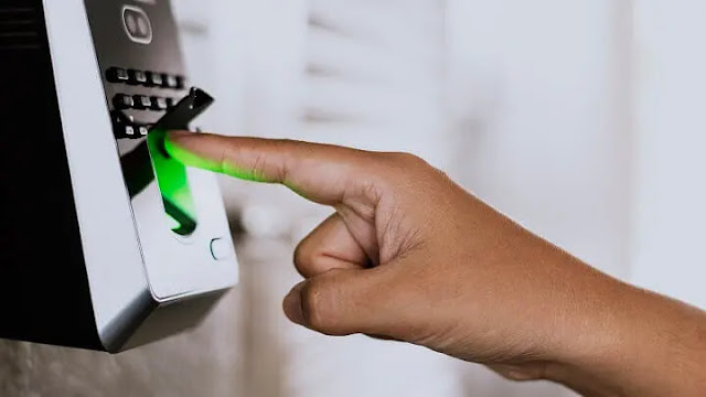 biometric attendance system in uae