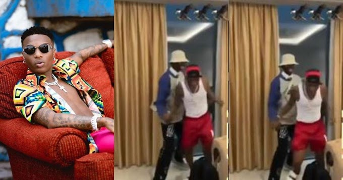 E B LIKE SAY E DON HIGH; FANS REACTS TO VIDEO OF WIZKID STAGGERING IN GHANA (VIDEO)