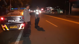 Patroli Strong Point Polsek Lohbener Jaga Ketertiban di Malam Minggu
