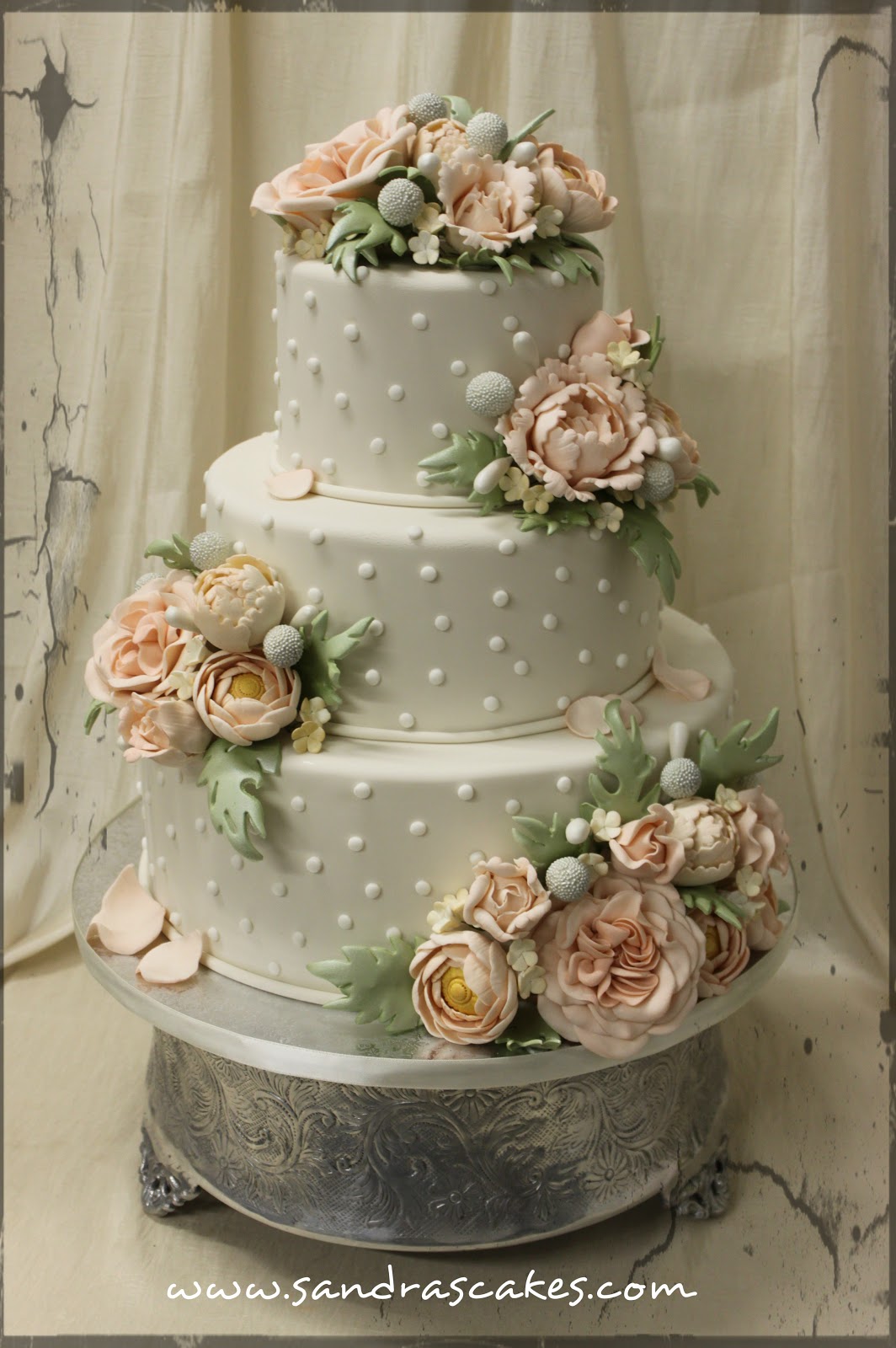 Breathtaking Wedding Cakes