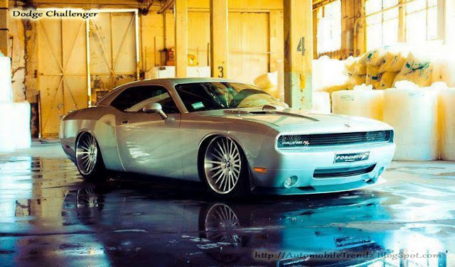 Dodge Challenger