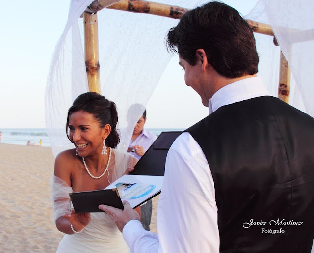 boda en playa, beach wedding, Oaxaca, México, Bodas Huatulco, Wedding Planner