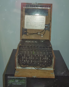 U-571 Enigma Machine movie prop