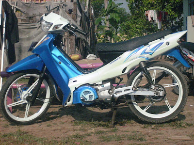 Modif Yamaha F1zrcom