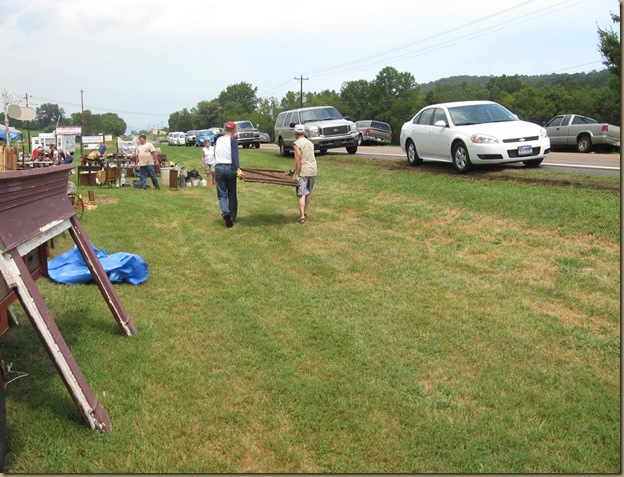 yard_sale2010-007