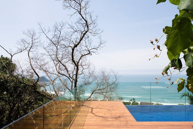 Casa en Guarujá - Bernardes Jacobsen