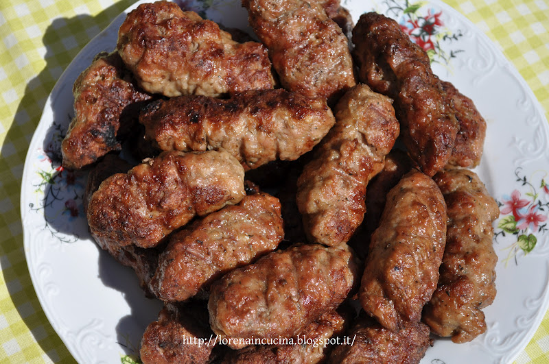 Lorena In Cucina Lorena In Bucatarie Mici Mititei De Casa La Gratar