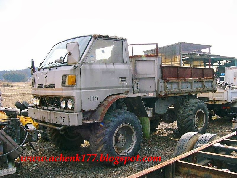 I LOVE OTOMOTIF: Colt Diesel FE114 modif ban traktor 4x4