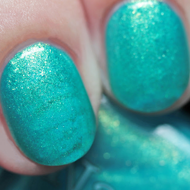 Nail Hoot Indie Lacquers Glow-Tini 