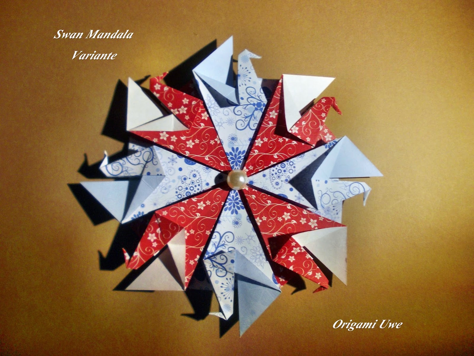 Origami, Fleurogami und Sterne: Mandala Crane