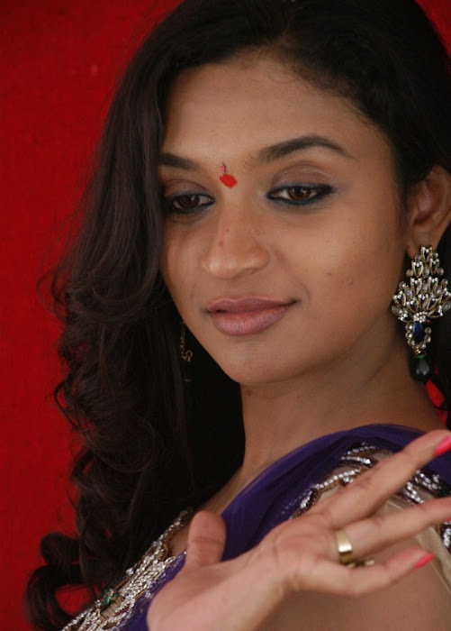 akshaya cute stills