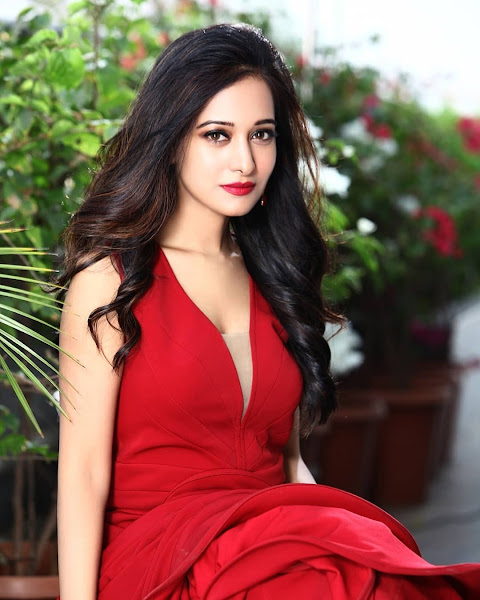 Preetika Rao Movie, Height, Weight, Twitter, Age, Boyfriend, Biography