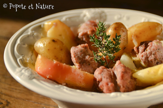 Rata de rattes du Touquet aux saucisses de Toulouse, chou blanc et pommes © Popote et Nature