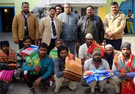 जिला कारागार मुजफ्फरनगर में बंदियों को किए गए कंबल वितरित।
