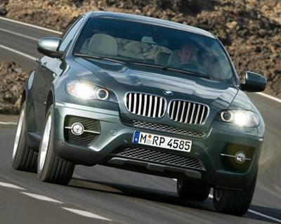 The BMW X6 has four seats all of them have individual seats