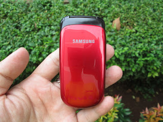 Hape Flip Samsung E1150 GT-E1150 Seken Mulus Clamshell Phone