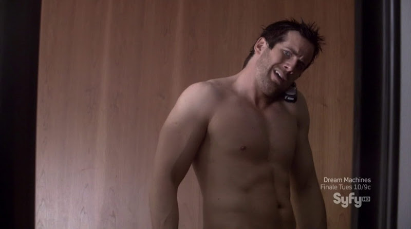 Niall Matter Shirtless in Eureka s5e05