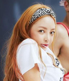 [ kpop fashion] Dolly Look / Makeup: Gu Hara of Kara 