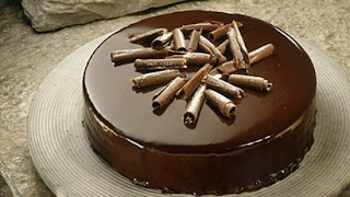 Torta-musse de chocolate amargo light