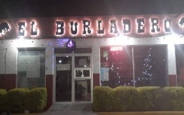 Comando llega en varias camionetas y mata a 6 personas en el bar “El Burladero” de Urianguato, Guanajuato