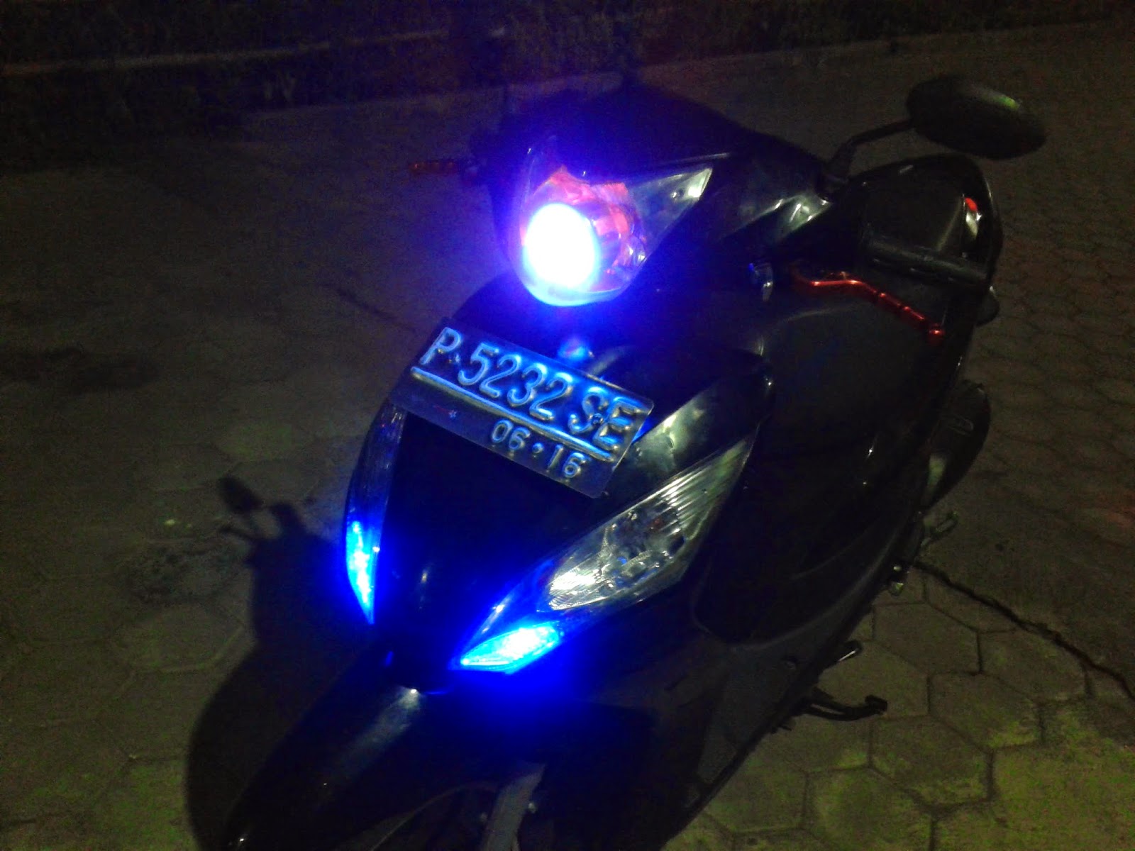 Modifikasi Lampu Motor Honda Spacy Kumpulan Modifikasi Motor Scoopy Terbaru