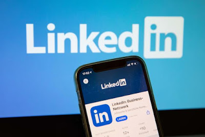 Is LinkedIn down?