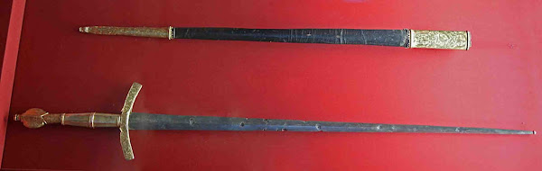 Imagen 654A | Espada ceremonial del Rector de la República de Dubrovnik (siglo XV) | Anónimo / Atribución 3.0 No exportado