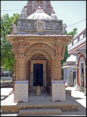 vadnagar hatkeshwar temple