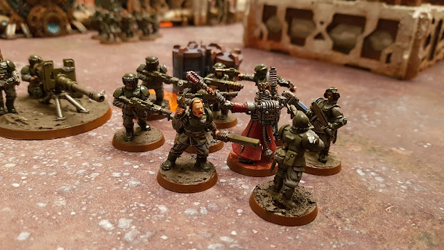 Warhammer 40k battle report - Eternal War -  Front-Line Warfare - 500 points - Adeptus Mechanicus vs Imperial Guard.