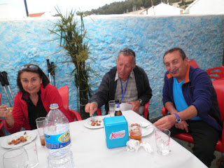 COMIDA EN LA PEÑA FLAMENCA