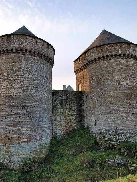 jiemve, Mayenne, château, Lassay