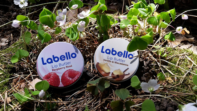 Plechový obal Labello Lip Butter Raspberry Rosé a Vanilla & Macadamia