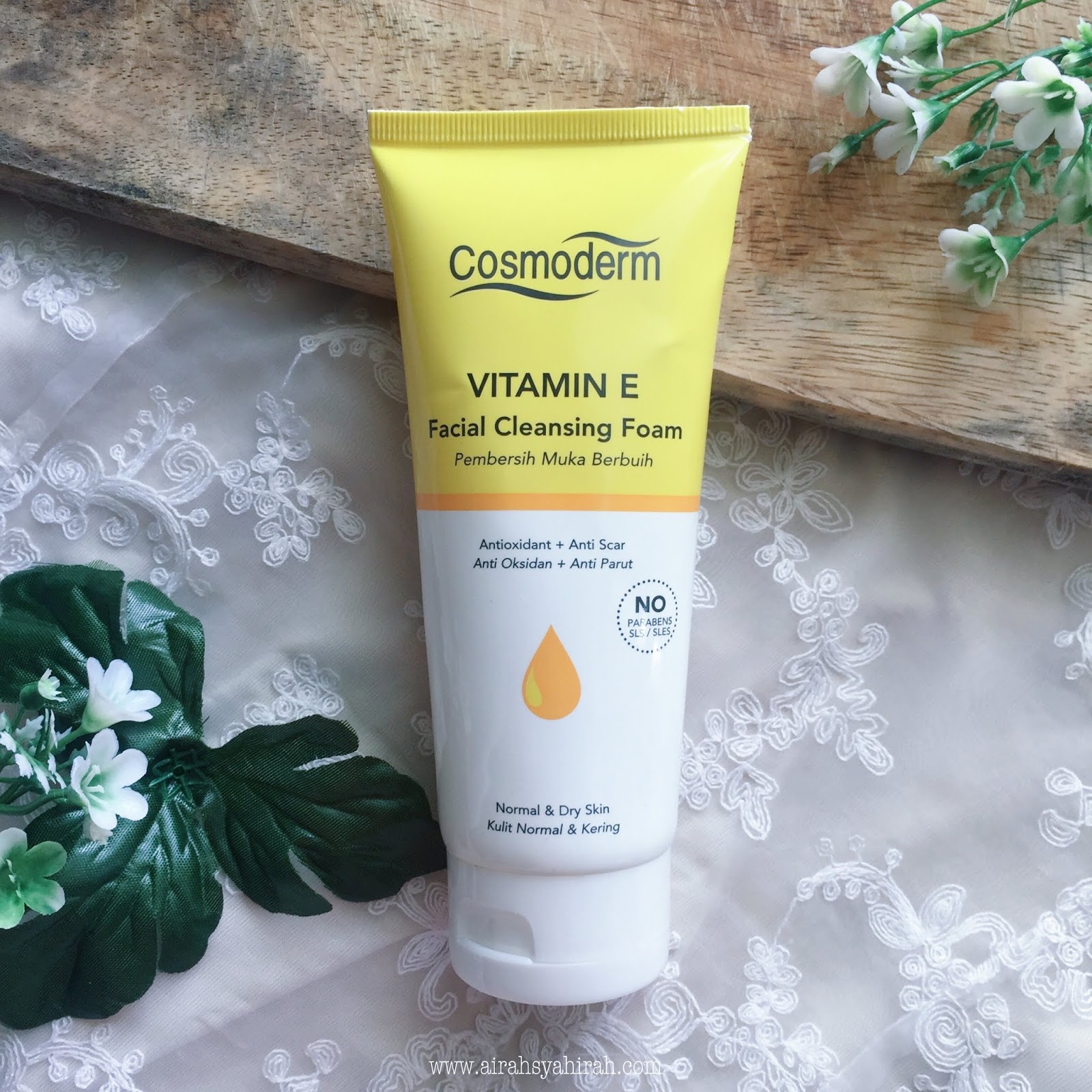 Cosmoderm Vitamin E Facial Cleansing Foam Review Airah