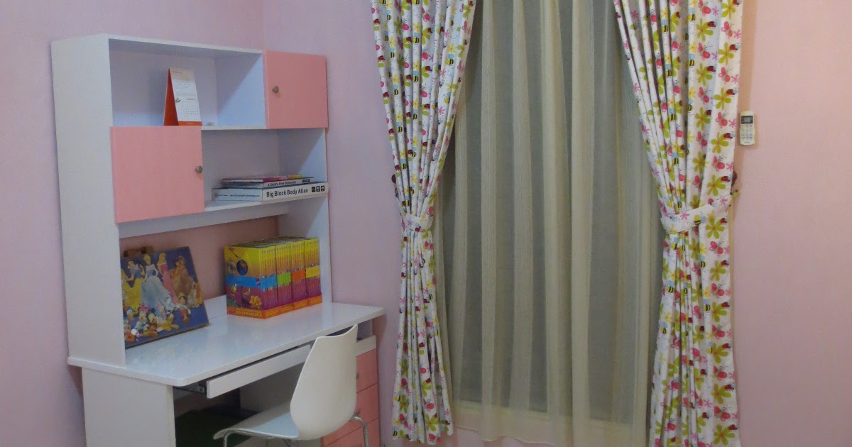 ianinterior Wallpaper  Pink untuk  Kamar  Anak  Perempuan  di 