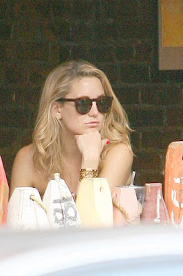 Kate Hudson Grey Dog Restaurant