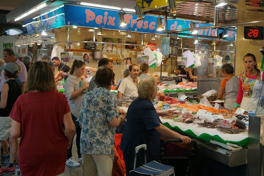 サンタ・カタリーナ市場（Mercat de Santa Caterina）