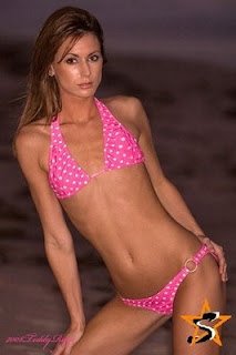 Tanna Maria Hot Swimsuit pics 1