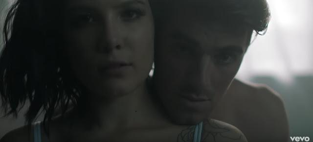 The Chainsmokers Premiere 'Closer' Music Video