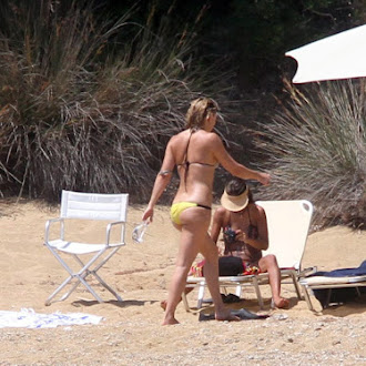 Kate_Hudson_Bikini_Candids_in_Skiathos_Island_July_24_2016_10.jpg