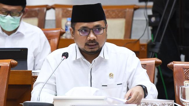 Meski Tuai Banyak Polemik, Menag Yaqut Tegaskan Dukung Permendikbud Nadiem