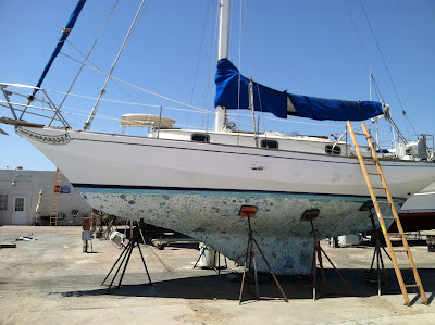 S/V HYDRA: Haul Out and Blister Blues