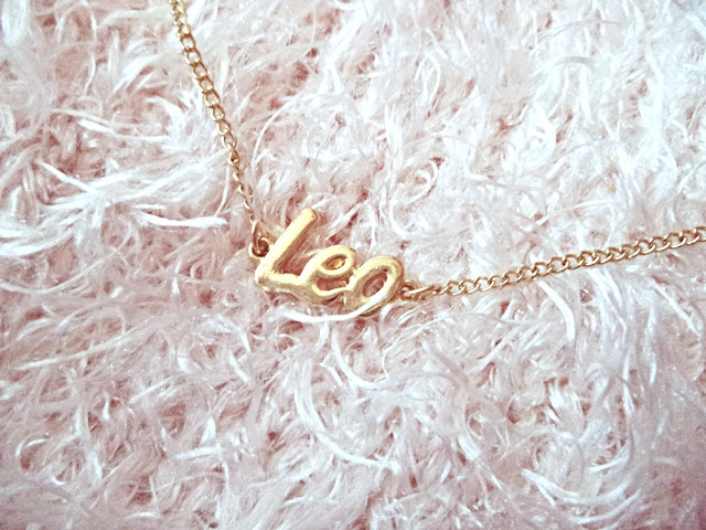 Leo necklace Primark