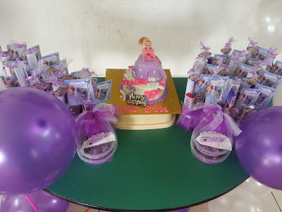 celebrate birthday iris 5 tahun di tadika 4